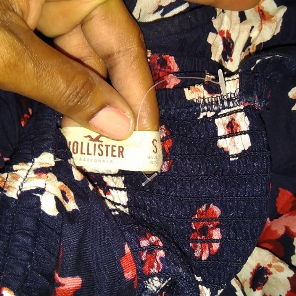 Women's Hollister blue short sleeved floral printed with cut out back dress - Picture 8 of 10